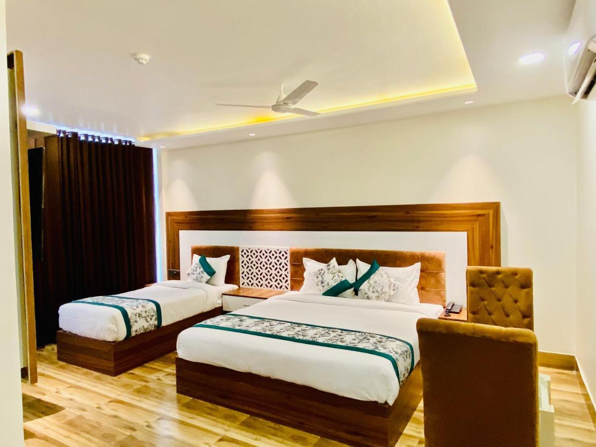 Hotel White Amritsar Exterior photo